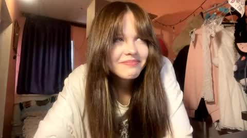 Snapshot of kevaroley chatting on April 16, 2026, 6:36 am Lina online show from April 16, 2026, 6:36 am