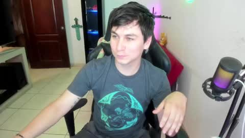 Kevin online show from April 13, 2026, 11:32 pm