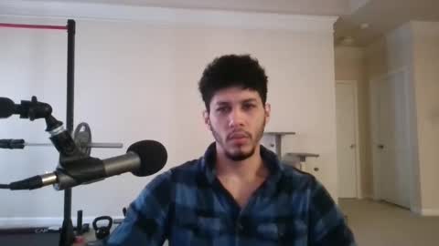 Kevin online show from February 25, 2025, 2:33 pm