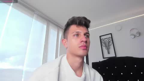 Kevin Ahs online show from November 13, 2025, 9:03 pm