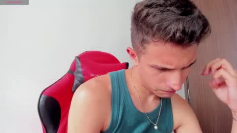 Kevin Ahs online show from April 25, 2026, 9:01 pm