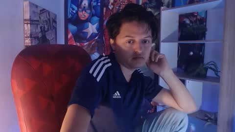 Snapshot of kevin_charless chatting on May 7, 2026, 11:48 am Kevin online show from May 7, 2026, 11:48 am