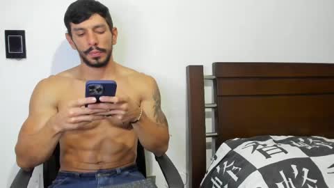 Snapshot of kevin_malone22 chatting on April 14, 2026, 10:16 pm kevin_malone22 online show from April 14, 2026, 10:16 pm