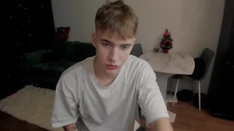 Snapshot of kevin_martin8 chatting on December 12, 2024, 8:32 pm Kevin Martin online show from December 12, 2024, 8:32 pm