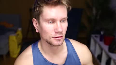 Snapshot of kevin_park chatting on November 7, 2025, 6:57 am Kev online show from November 7, 2025, 6:57 am