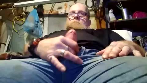 Kevin online show from October 21, 2025, 6:30 pm