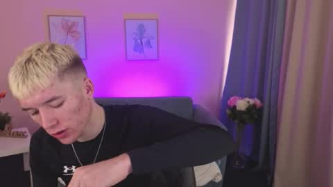 Snapshot of kevinparke chatting on February 26, 2026, 10:25 am Kevin online show from February 26, 2026, 10:25 am