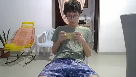 kevintdx online show from April 16, 2026, 2:45 am