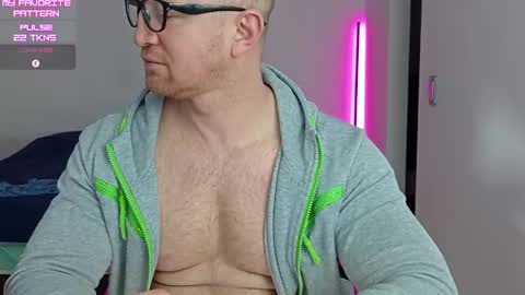 Snapshot of kevintyler69 chatting on May 28, 2026, 11:57 pm Kevin online show from May 28, 2026, 11:57 pm