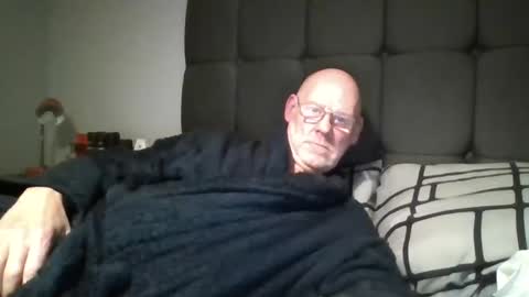 Snapshot of kevlooking4sez chatting on January 15, 2025, 11:40 pm kevlooking4sez online show from January 15, 2025, 11:40 pm