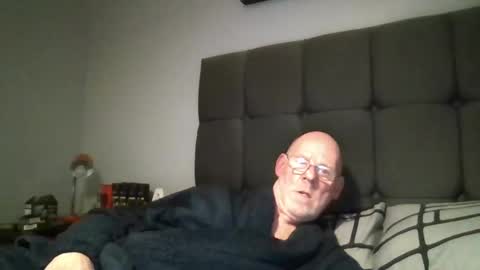Snapshot of kevlooking4sez chatting on January 28, 2025, 11:50 pm kevlooking4sez online show from January 28, 2025, 11:50 pm