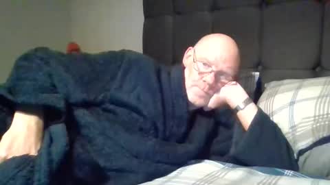Snapshot of kevlooking4sez chatting on December 14, 2025, 1:22 am kevlooking4sez online show from December 14, 2025, 1:22 am