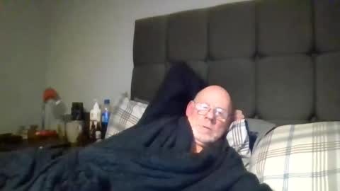 Snapshot of kevlooking4sez chatting on December 19, 2025, 1:12 am kevlooking4sez online show from December 19, 2025, 1:12 am