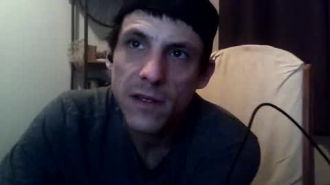 kevmtl8pc online show from April 24, 2026, 7:11 am