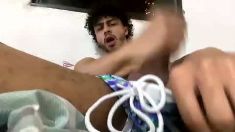 kevvluna05 online show from March 10, 2025, 6:38 am