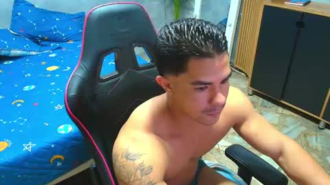 Snapshot of key_will1 chatting on July 22, 2026, 3:26 pm Keywill online show from July 22, 2026, 3:26 pm