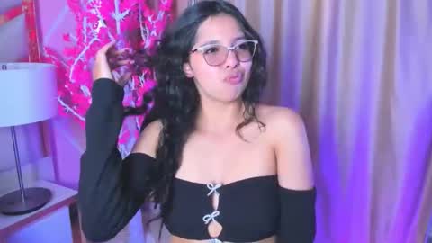 Keyla noa online show from January 31, 2026, 7:34 pm