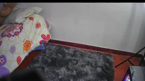 Keyla online show from December 4, 2025, 6:38 pm