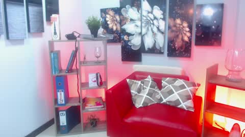 Snapshot of keylathomson chatting on January 11, 2025, 4:46 pm Keyla online show from January 11, 2025, 4:46 pm