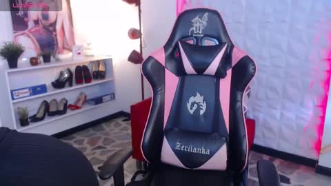 Snapshot of keylathomson chatting on September 16, 2025, 11:11 am Keyla online show from September 16, 2025, 11:11 am