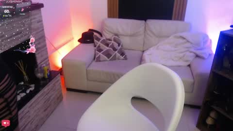 Snapshot of keylathomson chatting on May 20, 2026, 10:32 am Keyla online show from May 20, 2026, 10:32 am