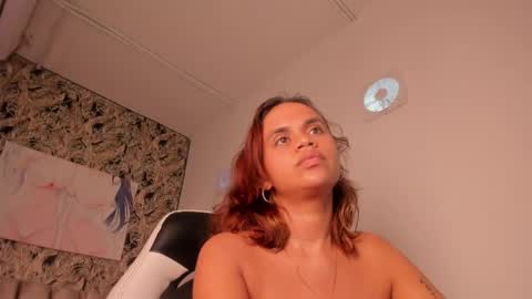 Keyla online show from April 27, 2026, 4:32 am