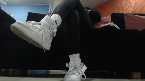     online show from February 20, 2025, 2:29 am