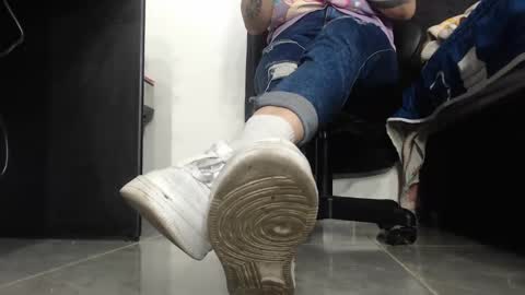     online show from March 16, 2026, 6:01 pm