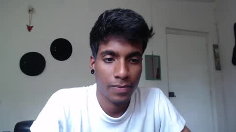 khevinlopezonig online show from December 12, 2024, 5:15 pm