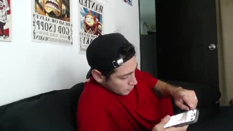 khevinlopezonig online show from April 21, 2026, 1:42 am