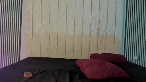 Snapshot of khiara___ chatting on December 17, 2025, 5:52 pm Kiara online show from December 17, 2025, 5:52 pm