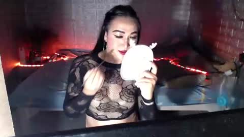 Snapshot of khimtemptress69 chatting on May 26, 2026, 9:49 am khimtemptress69 online show from May 26, 2026, 9:49 am