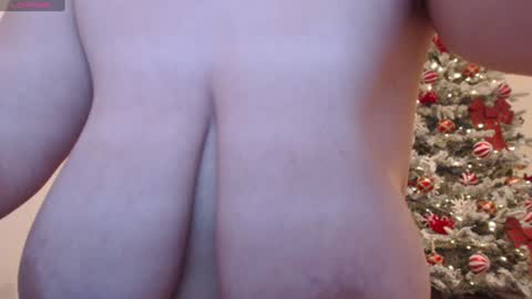 Khloe online show from December 6, 2024, 4:17 pm