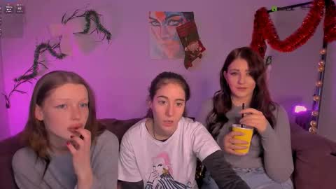 khloebeauty online show from January 7, 2026, 8:11 pm