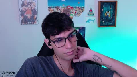 Snapshot of khozler_ chatting on June 6, 2026, 2:16 am khozler_ online show from June 6, 2026, 2:16 am