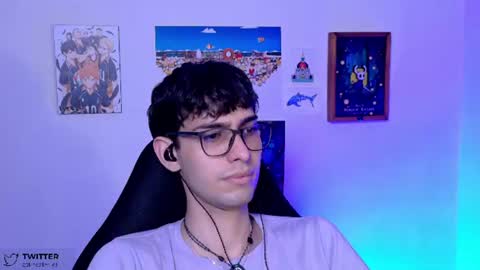 khozler_ online show from June 30, 2026, 2:12 am