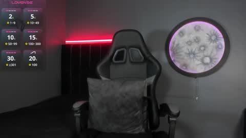 Snapshot of khriss_brown chatting on November 4, 2025, 9:36 pm Khriss brown online show from November 4, 2025, 9:36 pm