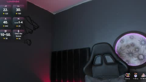 Snapshot of khriss_brown chatting on November 25, 2025, 10:10 pm Khriss brown online show from November 25, 2025, 10:10 pm