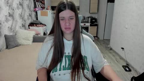 kianna_dior_ online show from November 13, 2025, 10:58 am