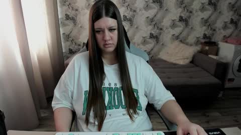 kianna_dior_ online show from February 22, 2026, 8:46 am