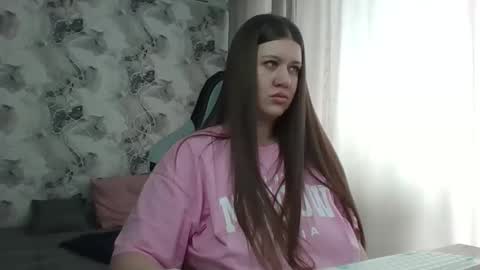 kianna_dior_ online show from March 22, 2026, 6:50 am