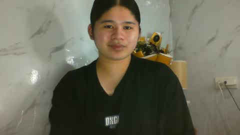 Snapshot of kianna_schmitz chatting on January 7, 2025, 3:02 pm Your SweetGirl Ts online show from January 7, 2025, 3:02 pm