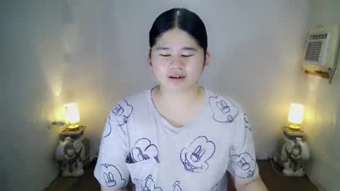 Snapshot of kianna_schmitz chatting on February 24, 2025, 10:59 am Your SweetGirl Ts online show from February 24, 2025, 10:59 am