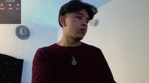 Adrian  Chlloe online show from November 28, 2025, 9:50 pm