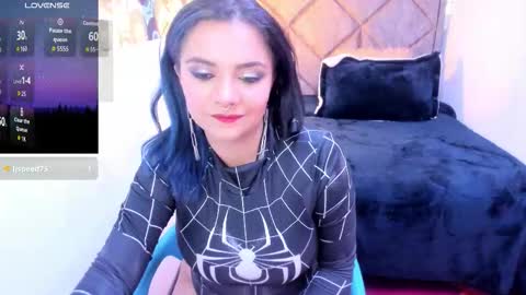 Snapshot of kiara_cruz__ chatting on October 23, 2025, 5:44 pm kiara Cruz online show from October 23, 2025, 5:44 pm