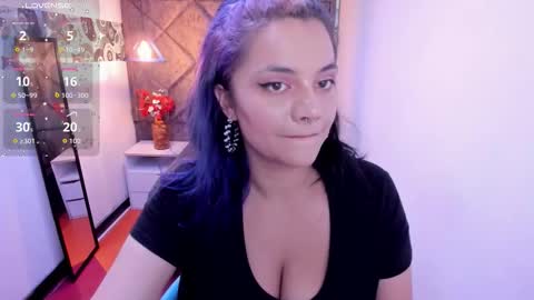 Snapshot of kiara_cruz__ chatting on November 24, 2025, 8:30 pm kiara Cruz online show from November 24, 2025, 8:30 pm