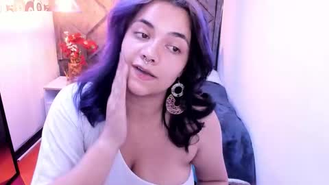 Snapshot of kiara_cruz__ chatting on December 13, 2025, 8:36 pm kiara Cruz online show from December 13, 2025, 8:36 pm