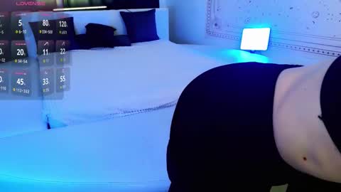 Snapshot of kiara_dream chatting on September 8, 2025, 9:03 pm Kira online show from September 8, 2025, 9:03 pm