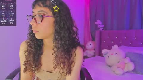 Snapshot of kiara_lovelyy chatting on May 6, 2026, 4:08 am Kiara online show from May 6, 2026, 4:08 am