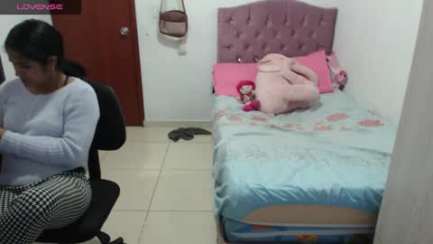 Kiara online show from October 1, 2025, 12:27 am